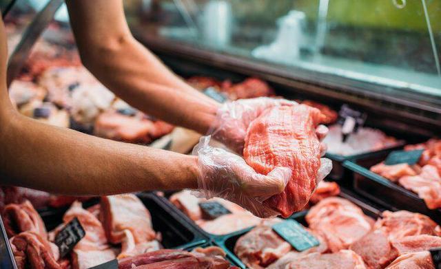 九游体育：冰箱里的冻肉都有哪些危害？冻多长时间就不可以吃了？(图7)