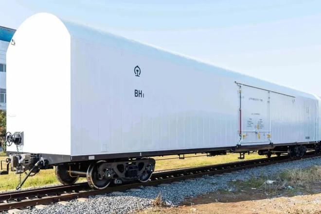 中车BH1型铁路隔热保温车开辟运输新领域(图2)