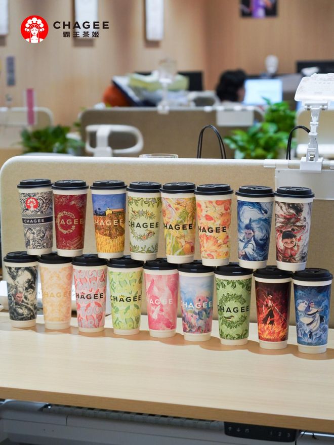 九游体育网站：霸王茶姬、蜜雪冰城、喜茶…11大新茶饮品牌2025年拓店计划曝光！(图2)