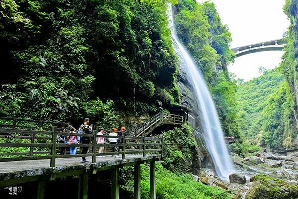 现在到恩施游玩6天预算带多少恩施旅游6天人均花费(图4)