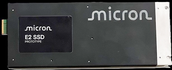 九游体育网站：E2新接口SSD容量可达1000TB！功耗高达80W(图2)