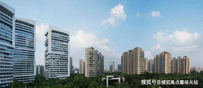 ◈中鹰黑森林售楼处中鹰黑森林发布：置业新热土(图1)